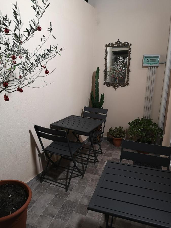 Torretta10 Guesthouse Ливорно Екстериор снимка