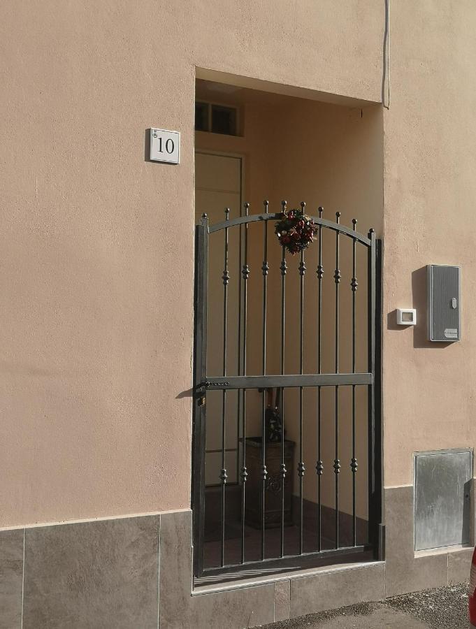 Torretta10 Guesthouse Ливорно Екстериор снимка