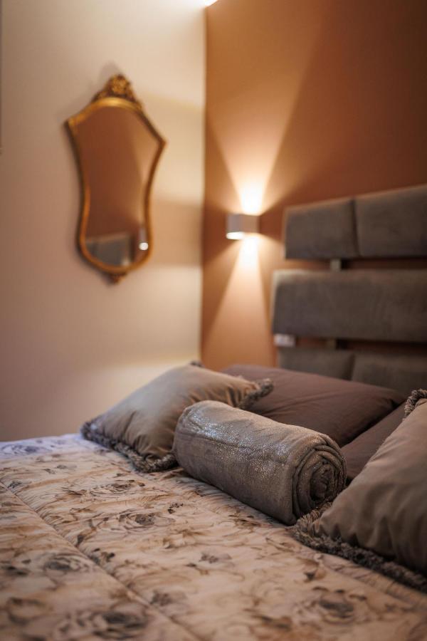 Torretta10 Guesthouse Ливорно Екстериор снимка
