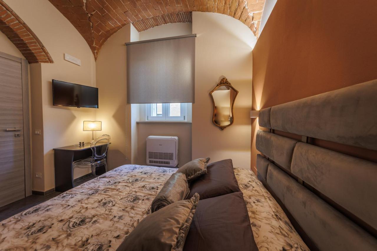 Torretta10 Guesthouse Ливорно Екстериор снимка